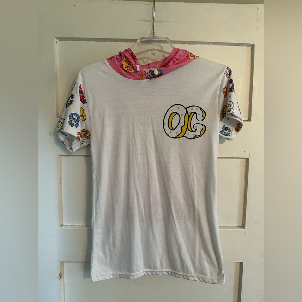 Fresh laundry White and Pink doughnut OG Graphic T-Shirt hoodie